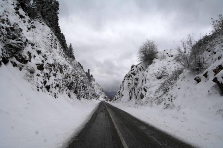 Καιρός: Live εικόνα από κάμερες σε 18 σημεία της Ελλάδας – Καταιγίδες, χιόνια και κλειστά σχολεία σήμερα