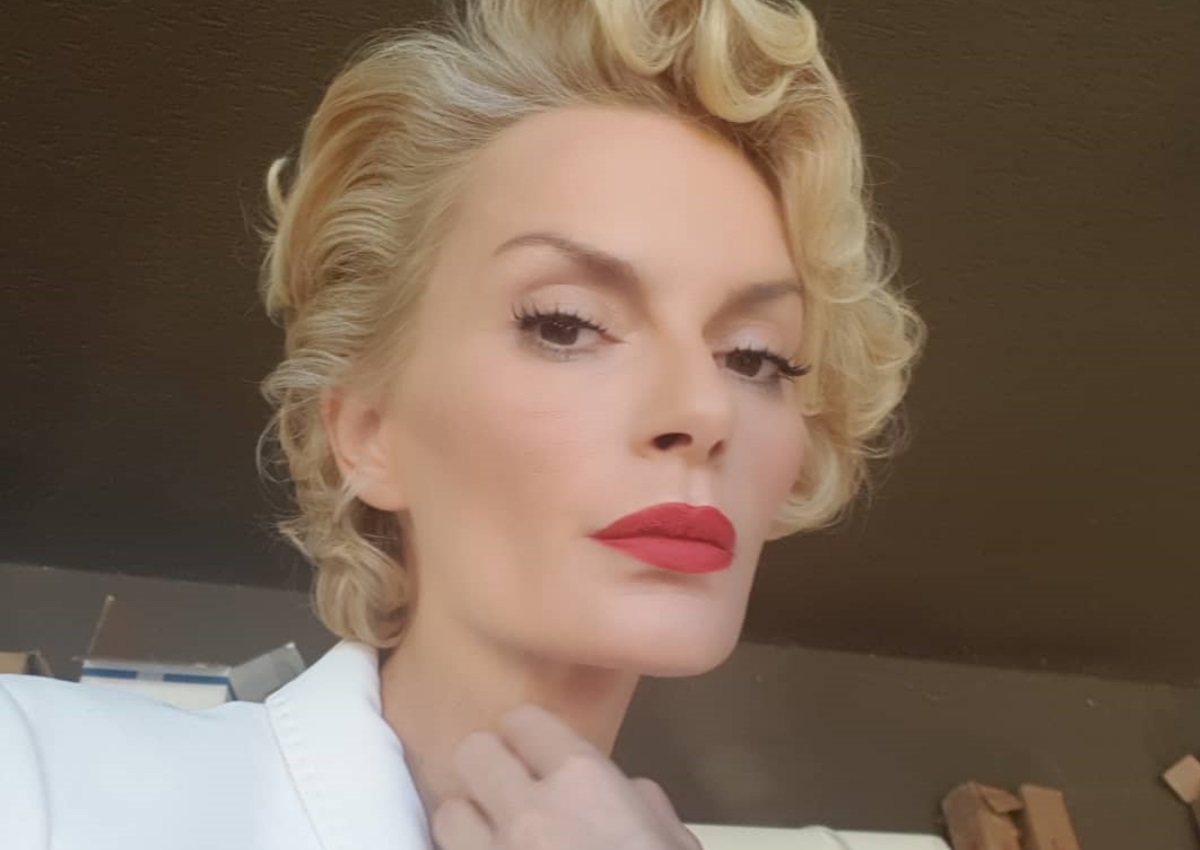 H εξομολόγηση της Έλενας Χριστοπούλου: «Ήταν μια από τις δύσκολες ημέρες της ζωής μου…» – TLIFE