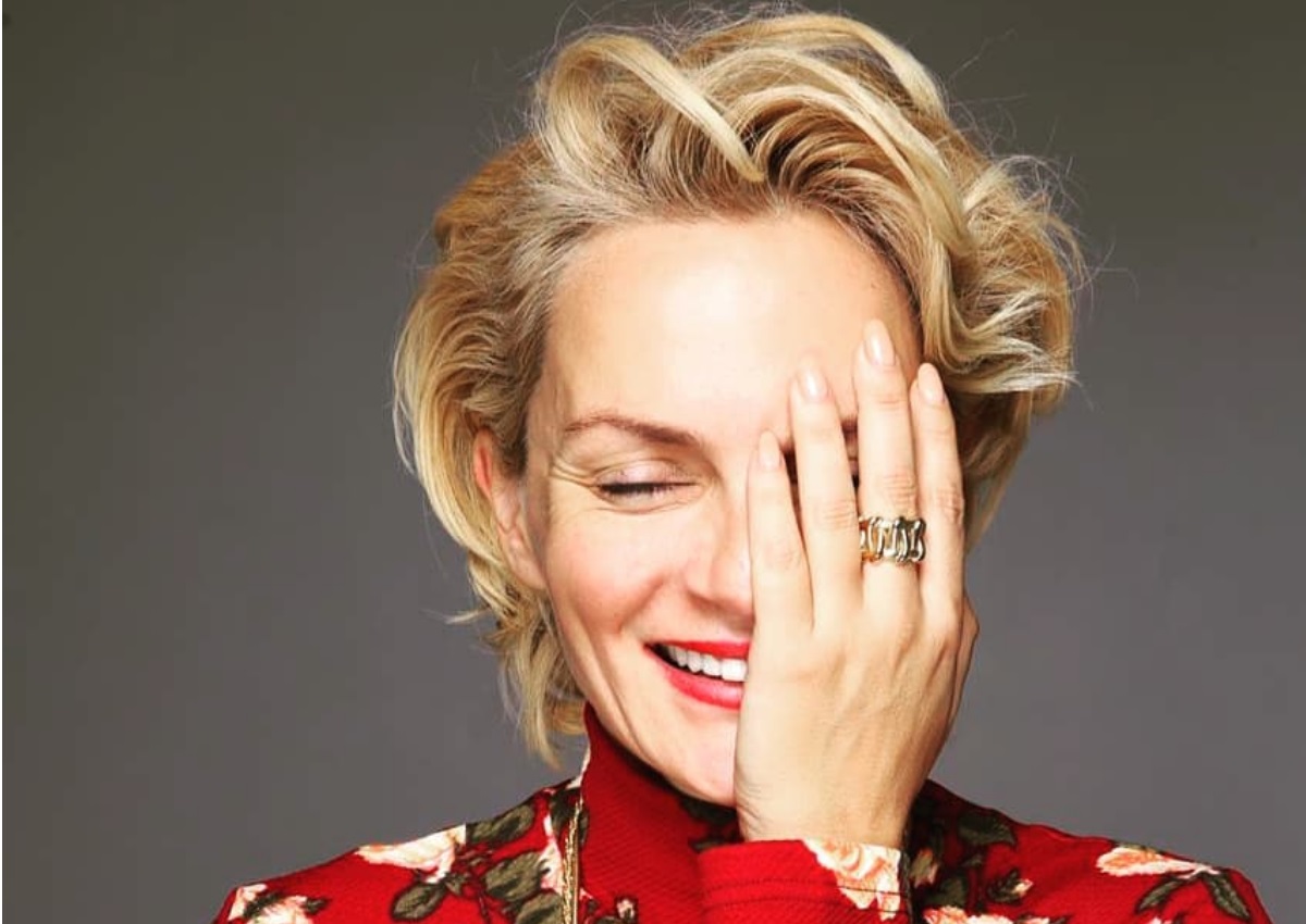 Έλενα Χριστοπούλου: Ποζάρει στα παρασκήνια του GNTM “απειλώντας” την Ζενεβιέβ Μαζαρί! – TLIFE