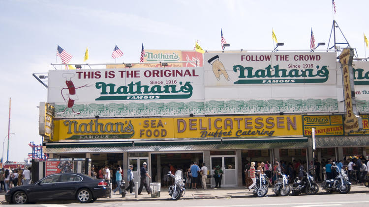 Nathan’s Hot Dogs一百周年庆 Nathan’s Hot Dogs一百周年庆