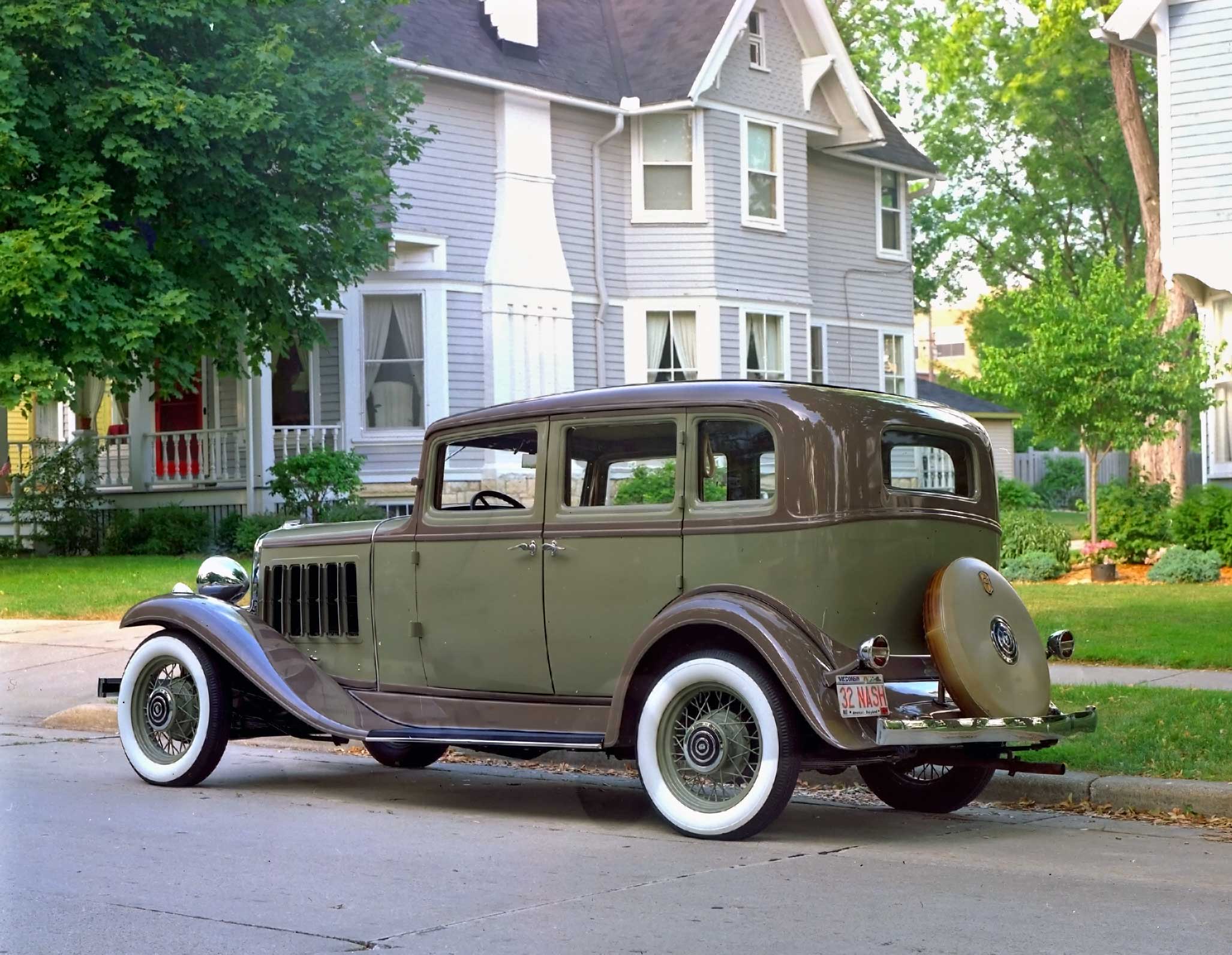 1932 Nash 1070 4-dr Sedan (2nd Series)