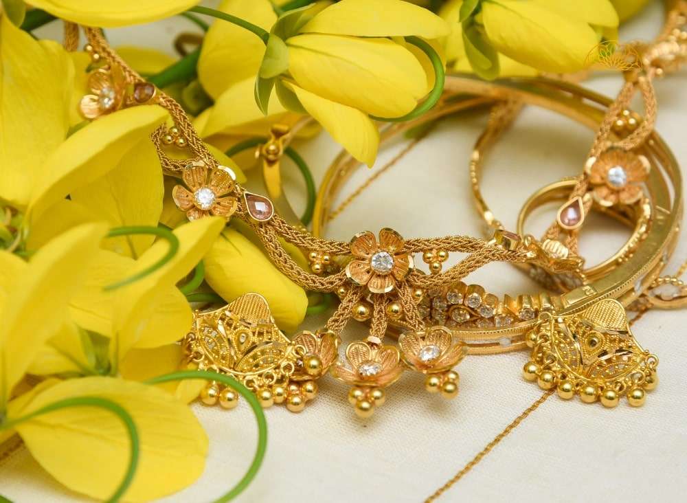 The Eternal Charm of Gold Jewellery - Mustafa Jewellery