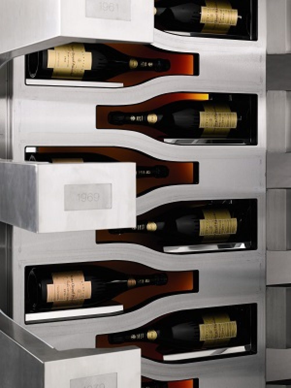 'Vertical Limit' Champagne