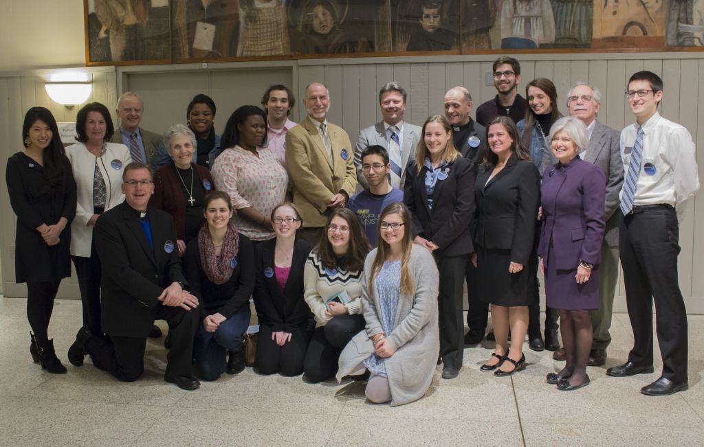 Students, Cabrini Mission Corps missioners, representatives from CRS and the Vatican gathered after the #RefugeesSeekingSafety simulation on Feb. 5. (Amy Held / Photo Editor)