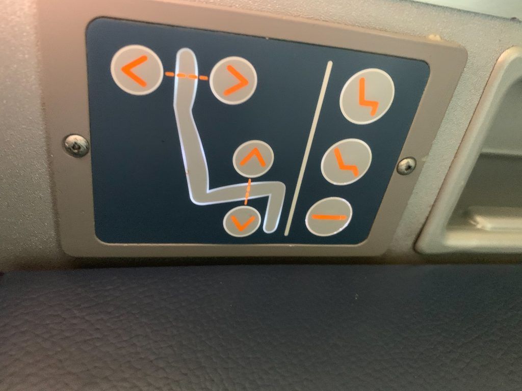 Palm Springs diary, seat controls