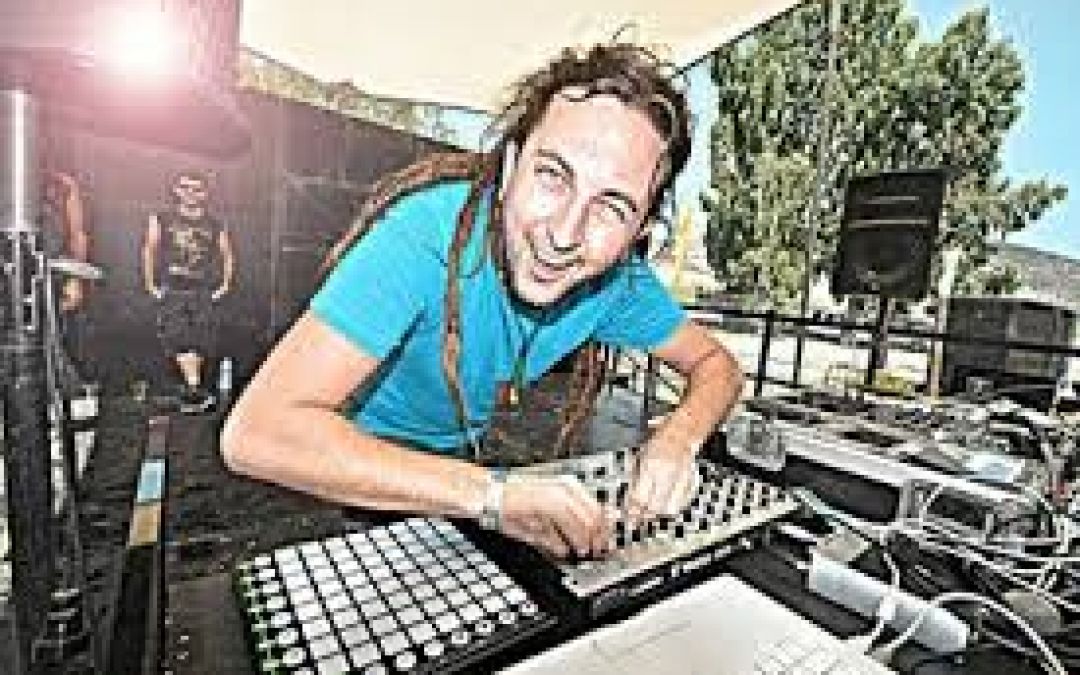 10 more Ableton tips from Tom Cosm