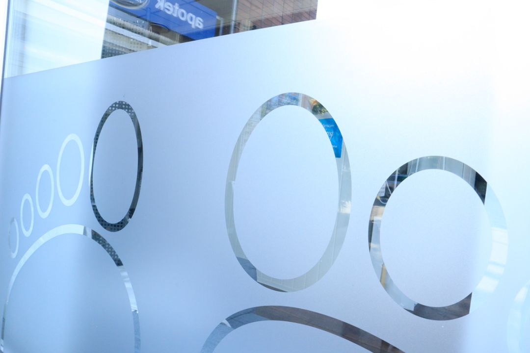 Gro Anita vindusfolie levert av Reklamebanken