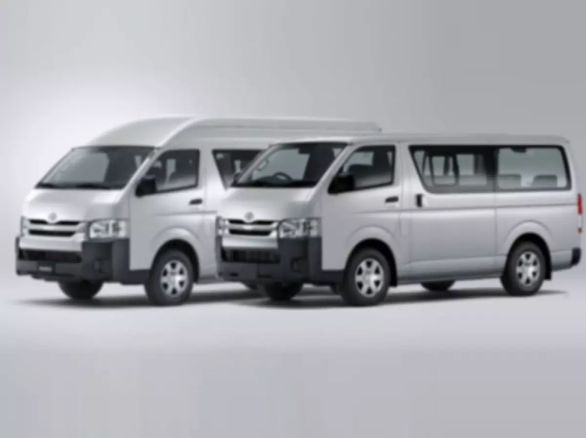 Toyota Hiace   - 2025