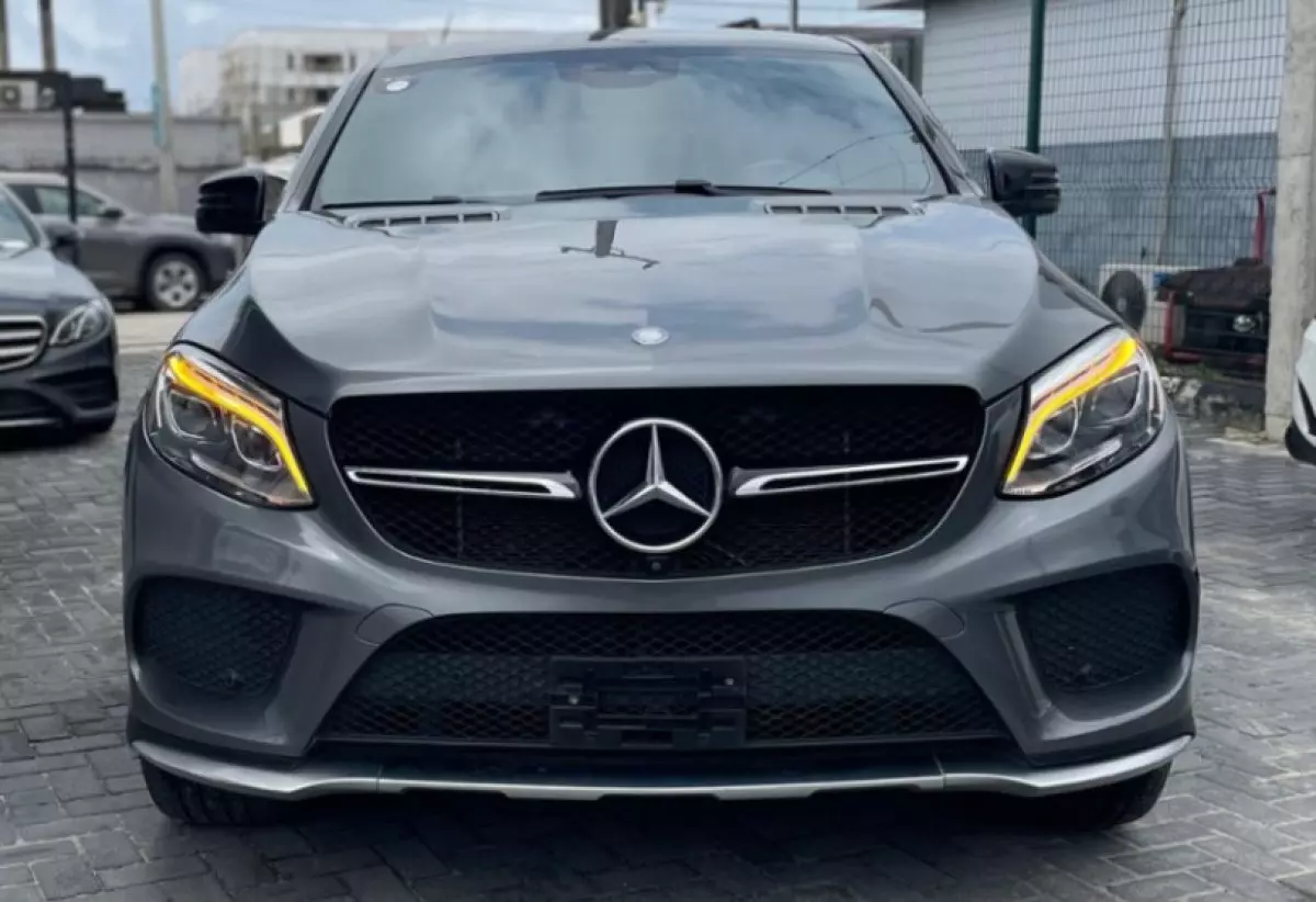 Mercedes-Benz GLE 43 AMG   - 2017
