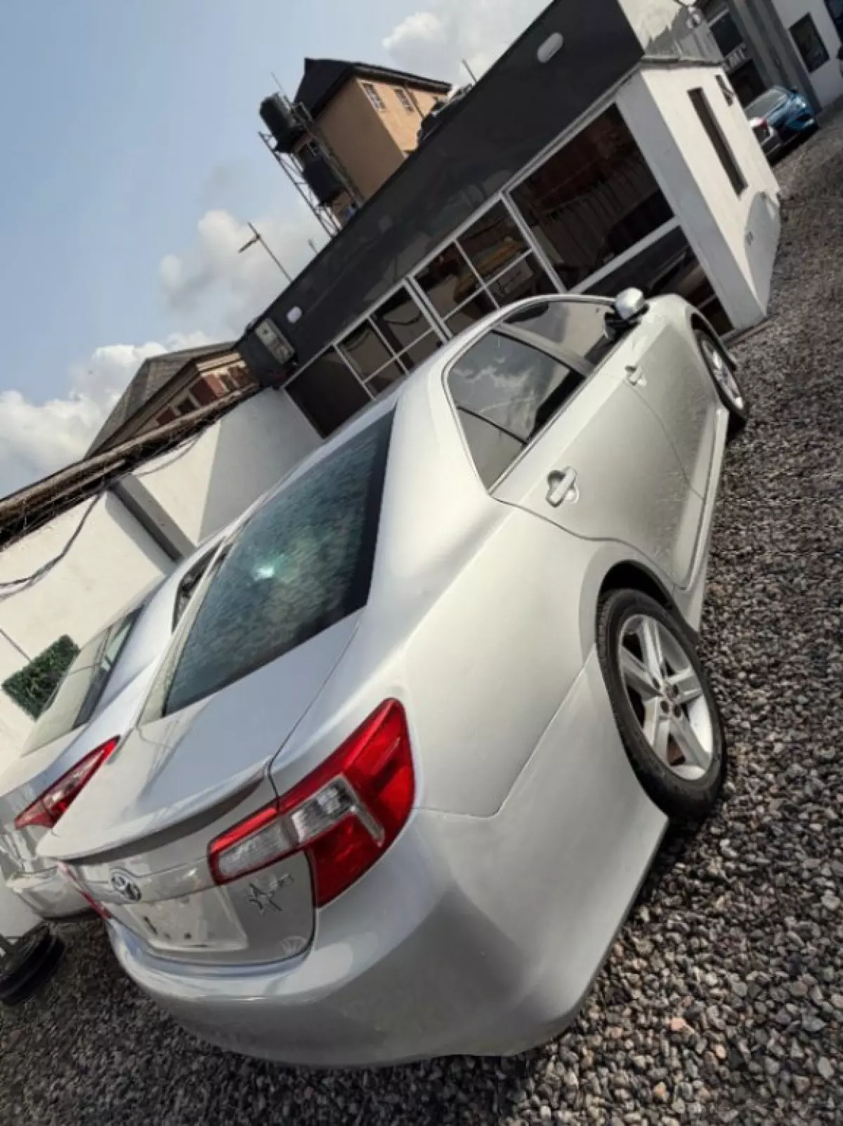 Toyota Camry   - 2013