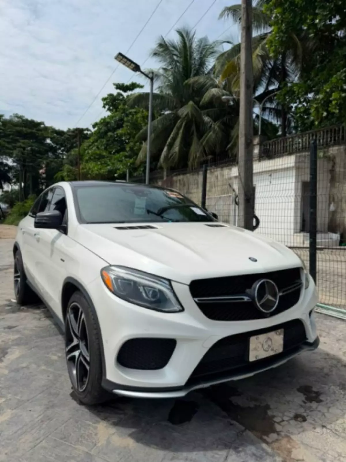 Mercedes-Benz GLE-Class   - 2016