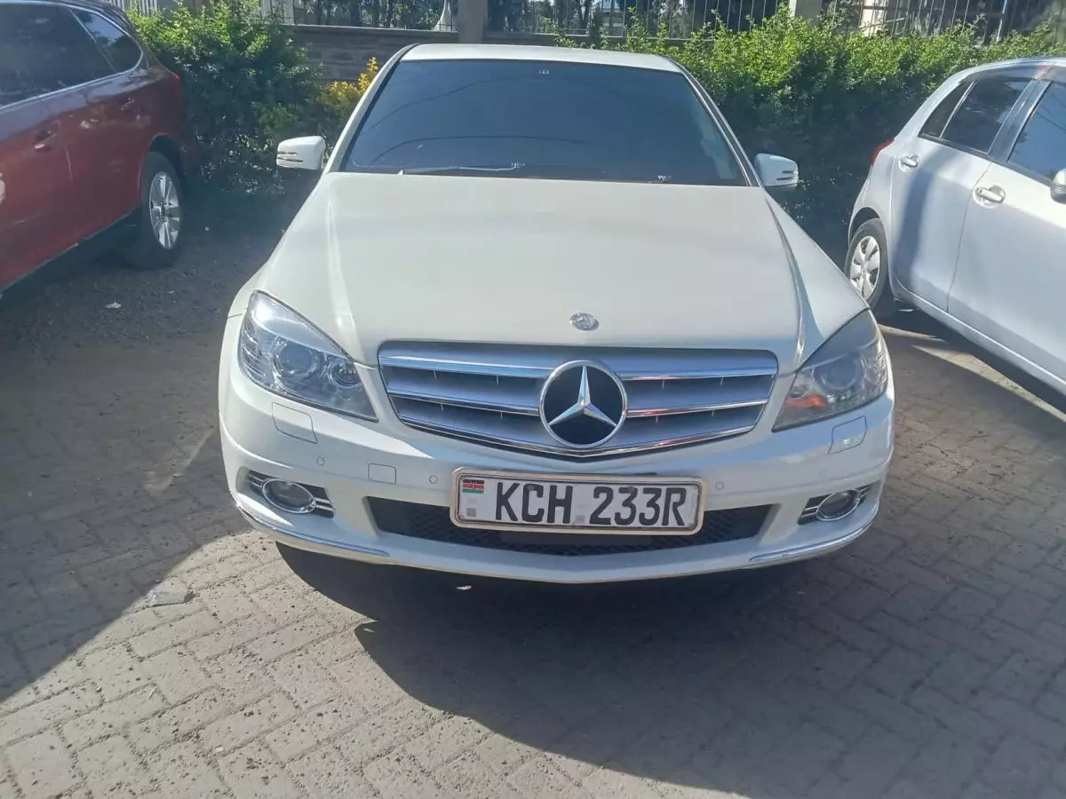 Mercedes-Benz C200   - 2002