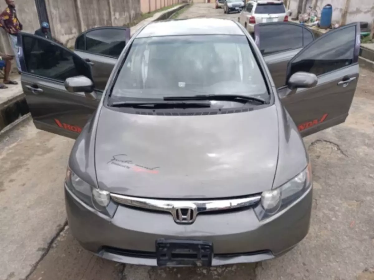Honda Civic   - 2007