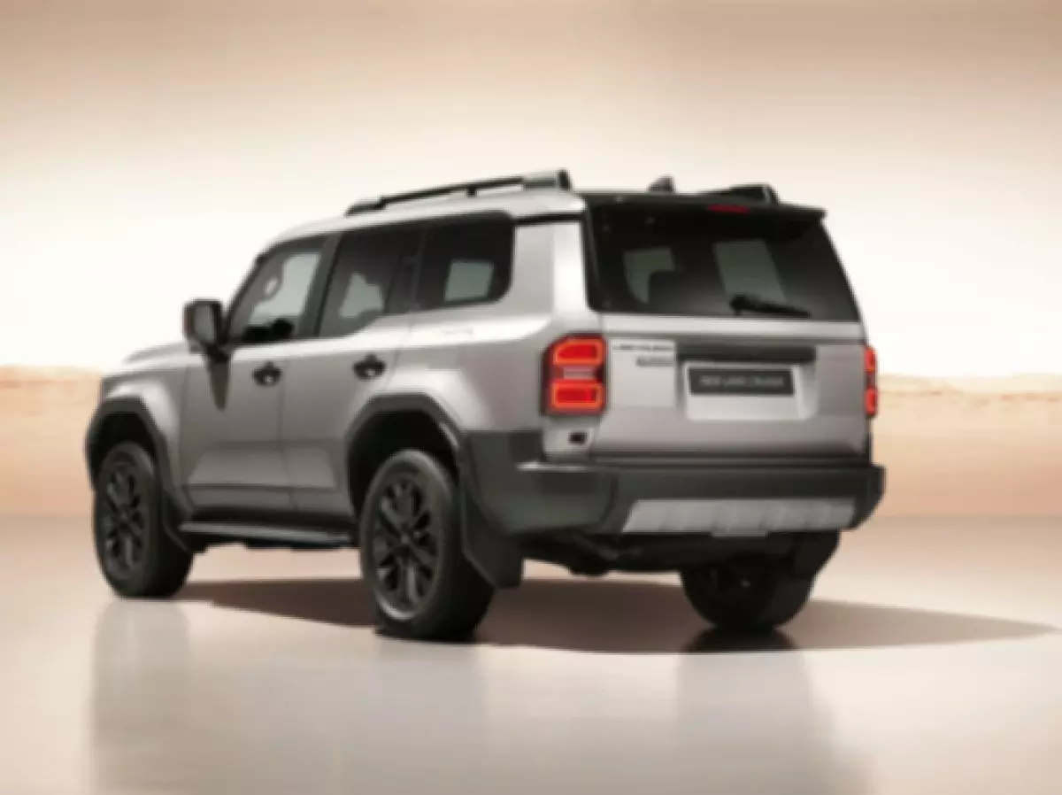 Toyota Landcruiser Prado   - 2025
