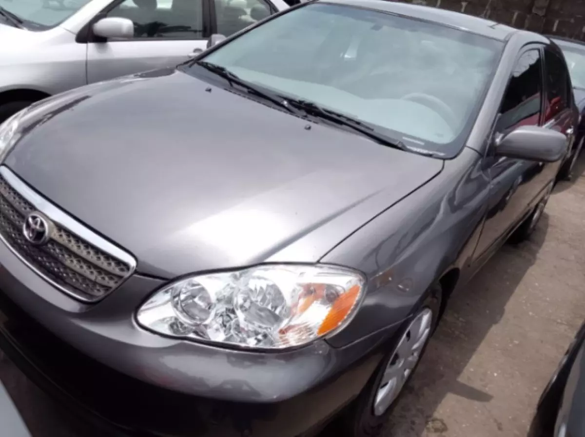 TOYOTA Corolla   - 2007