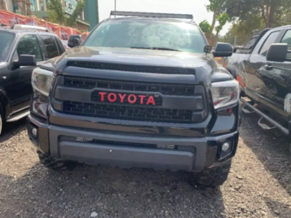 Toyota Tundra   - 2007