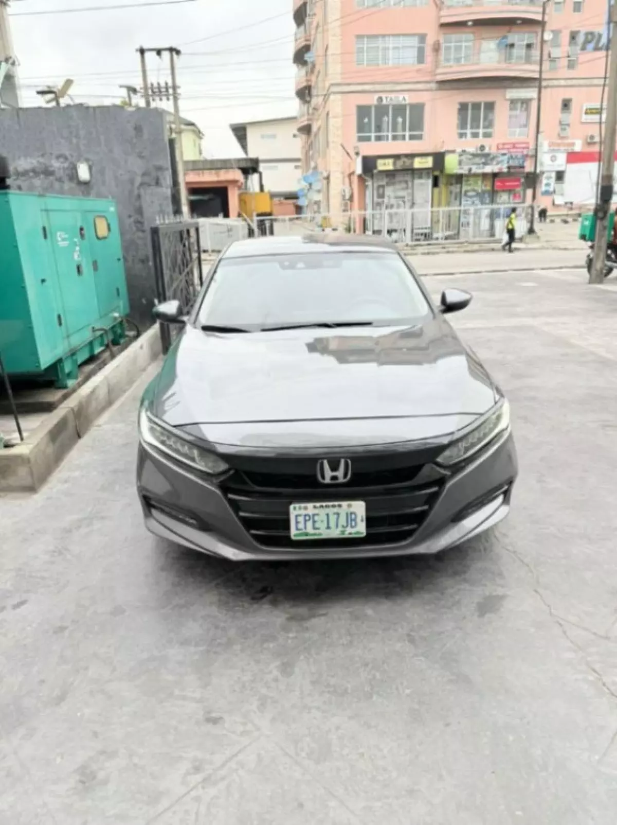 Honda Accord   - 2019