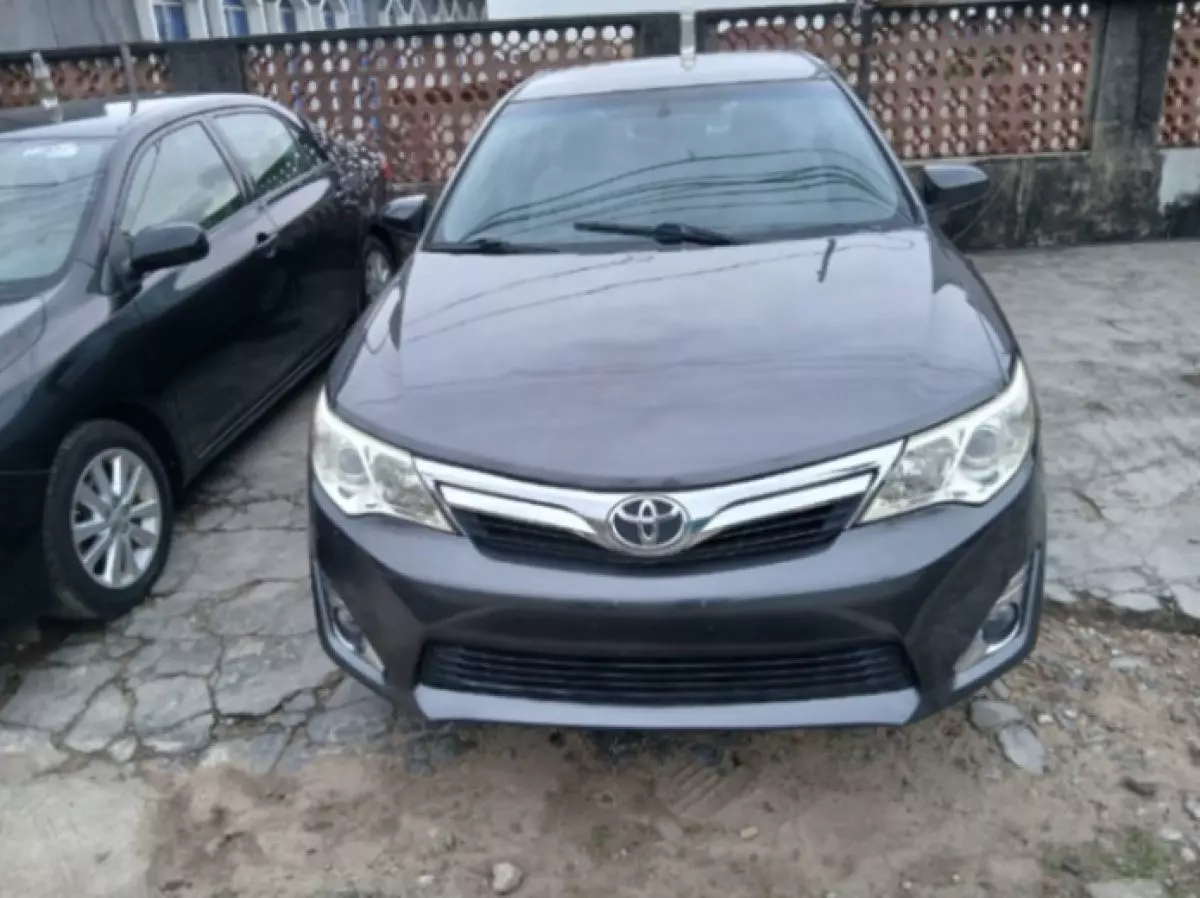 TOYOTA Camry   - 2014