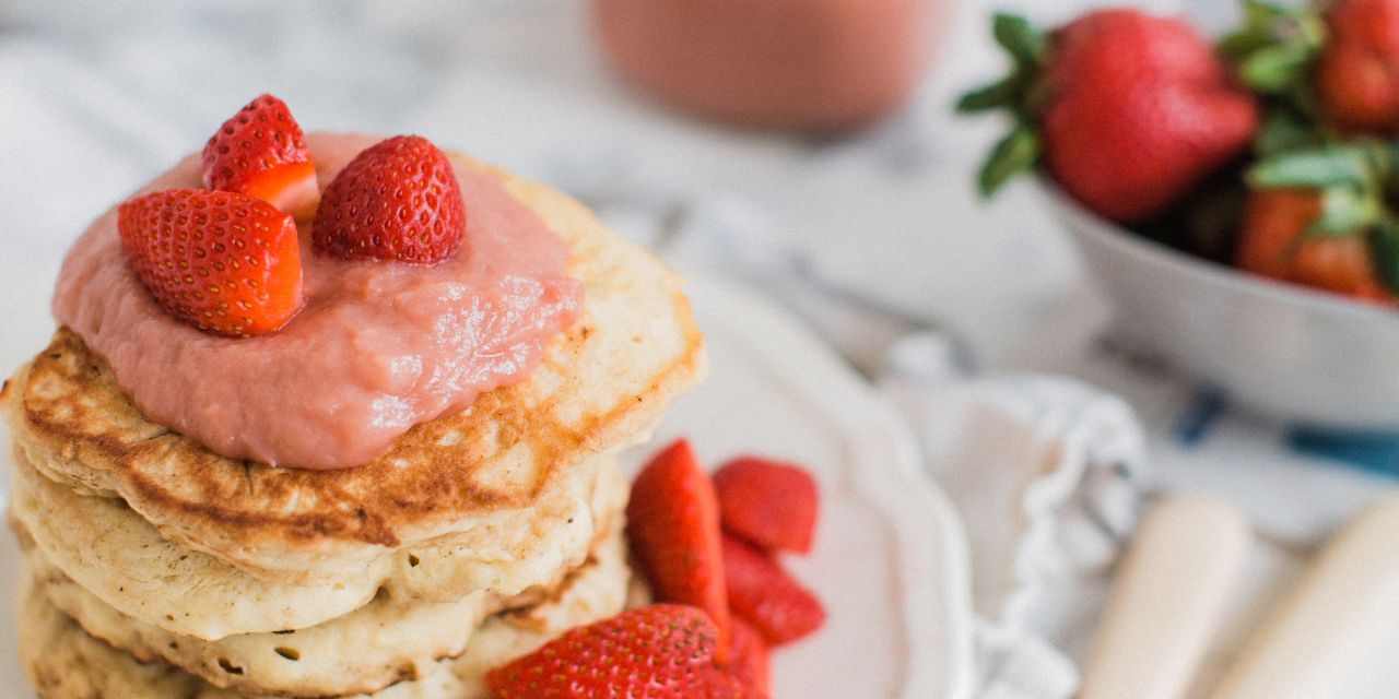 Fluffy Pancakes with Rhubarb Curd