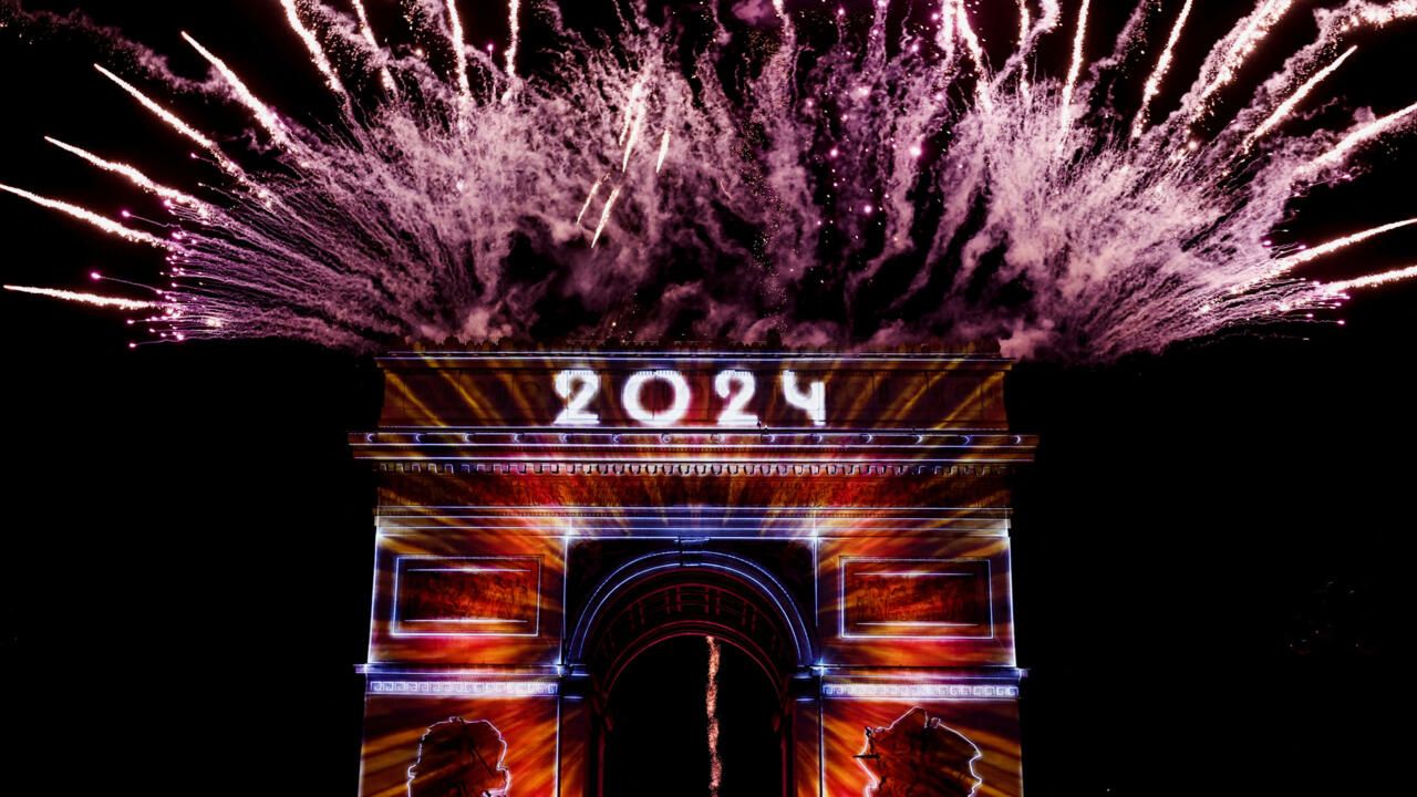 Fireworks Weapons Light Skies Across The World In First Hours Of 2024   2023 12 31t234417z 1601560217 Rc2m85a4pbpm Rtrmadp 3 New Year France Fireworks2520252812529 