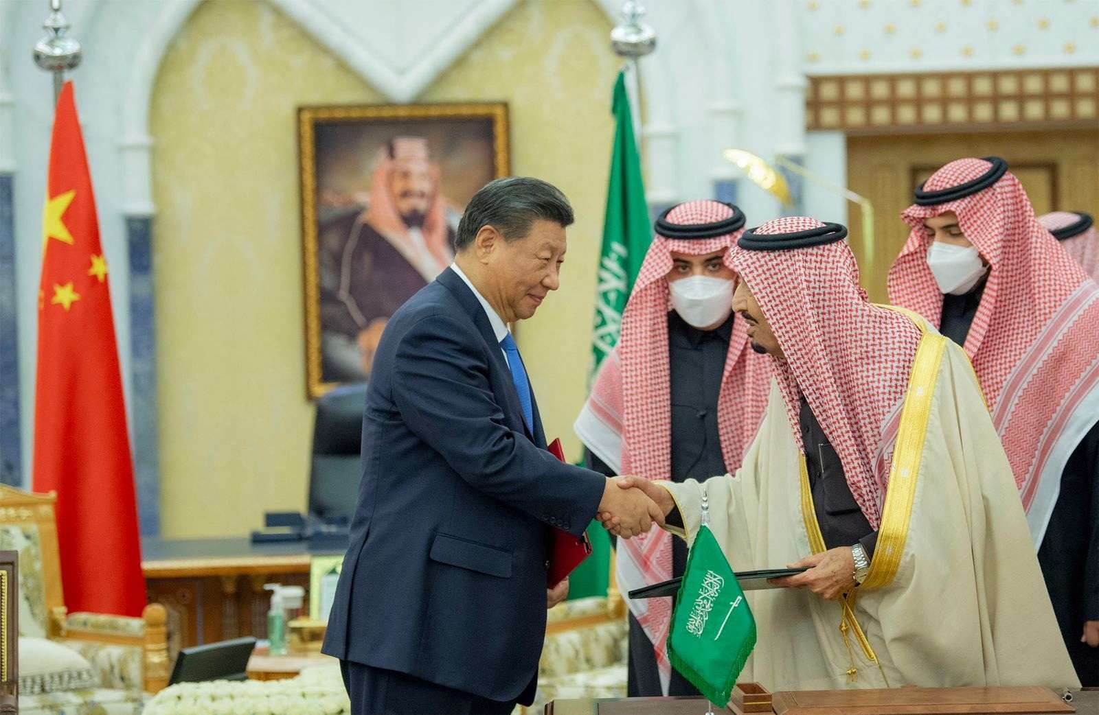 Prospects for China-Arab ties were boosted by the signing of 34 investment agreements during President Xi's visit to Saudi Arabia.