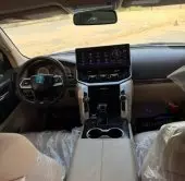 interiorFront