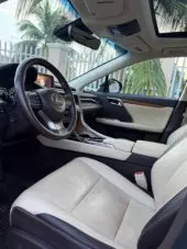 interiorFront