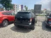 car Right Back