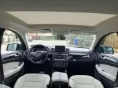 interiorFront