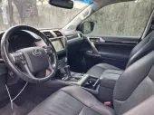 interiorFront