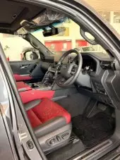 interiorFront