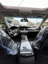 interiorFront