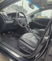 interiorFront