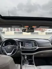 interiorFront