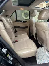 interiorBack