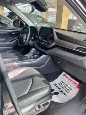 interiorFront