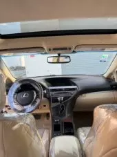 interiorFront