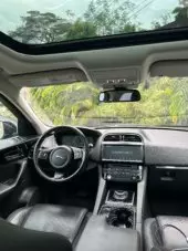 interiorFront