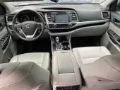 interiorFront