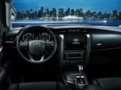 interiorFront