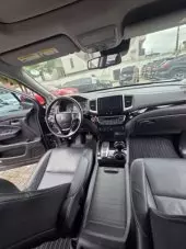 interiorFront