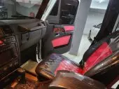 interiorFront