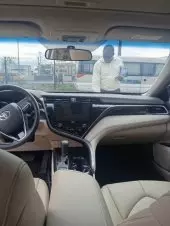 interiorFront
