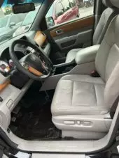 interiorFront