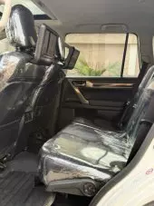 interiorBack