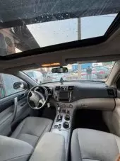 interiorFront