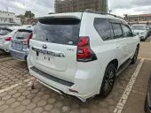 car Right Back