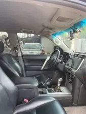 interiorFront
