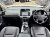 interiorFront