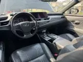 interiorFront